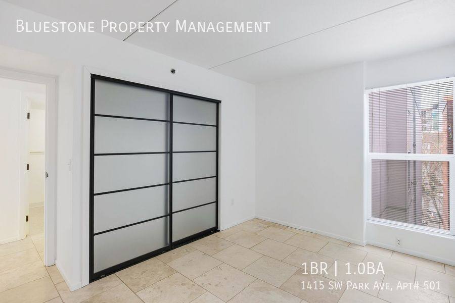 Apartment for rent at 1415 SW Park Ave, Portland, OR 97201