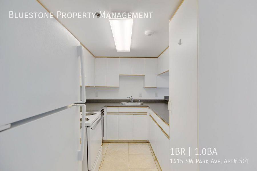 Apartment for rent at 1415 SW Park Ave, Portland, OR 97201