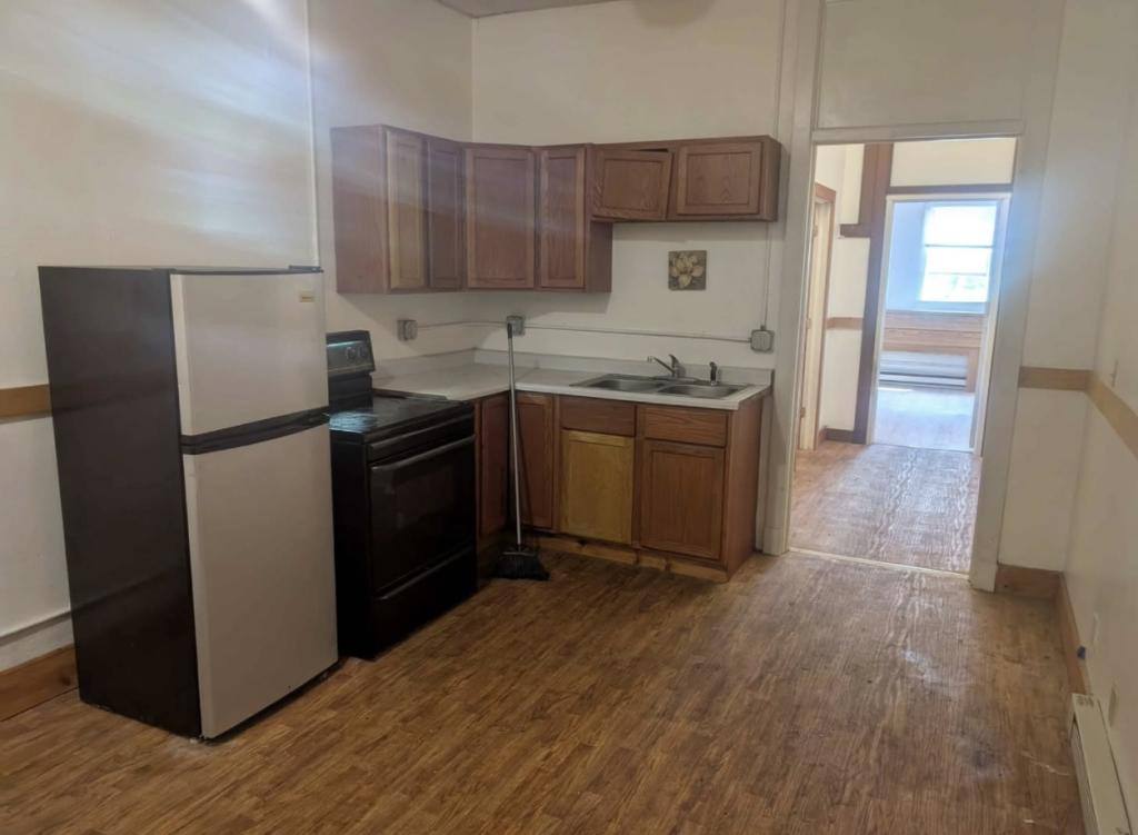 Apartment for rent at 120 S Brown #5, Dakota, IL 61018