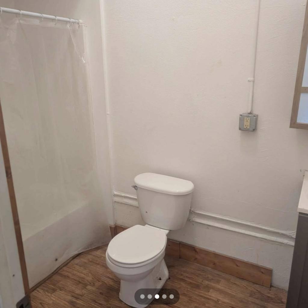 Apartment for rent at 120 S Brown #5, Dakota, IL 61018