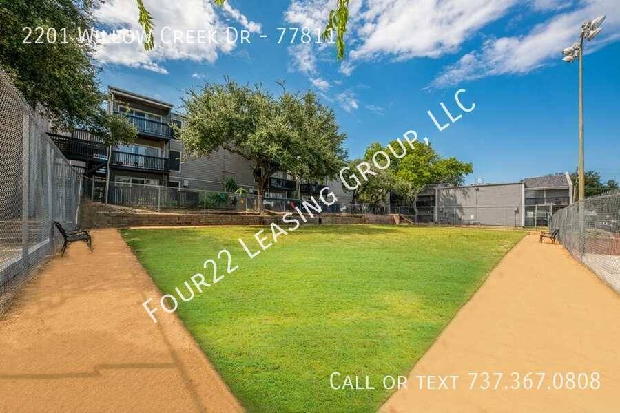 Apartment for rent at 2201 Willow Creek Dr #77811, Austin, TX 78741