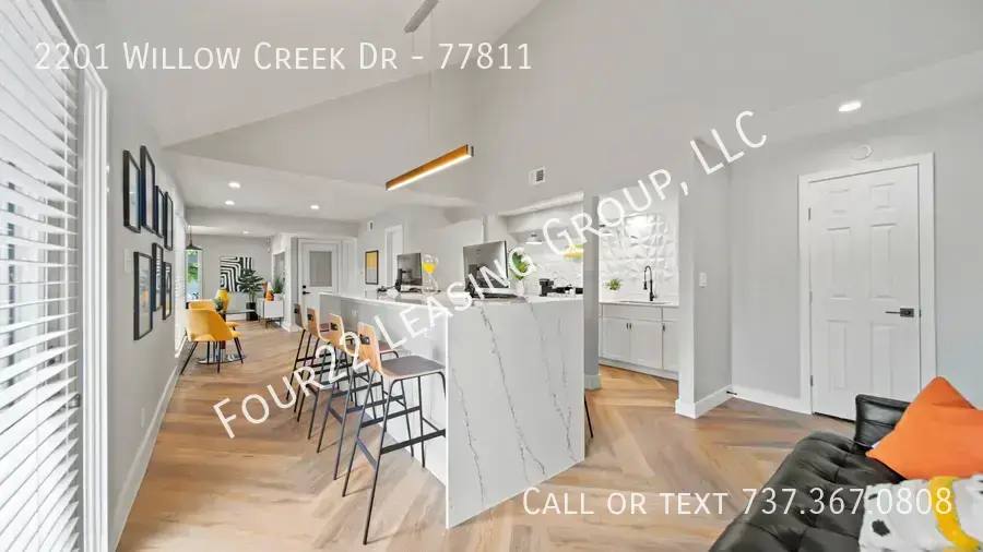 Apartment for rent at 2201 Willow Creek Dr #77811, Austin, TX 78741