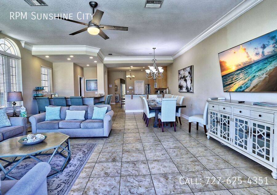 Townhouse for rent at 17810 Lee Ave, Saint Petersburg, FL 33708