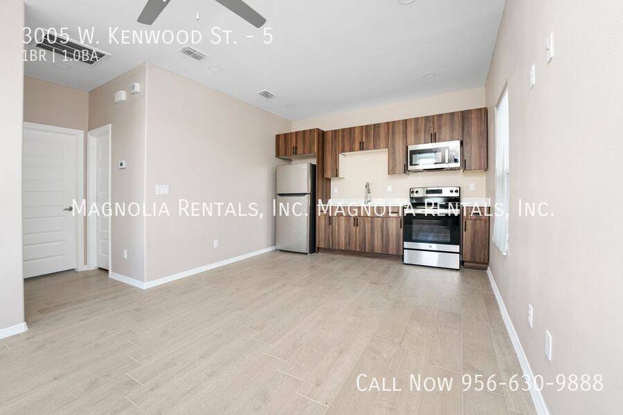 Apartment for rent at 3005 W Kenwood St #5, Edinburg, TX 78541