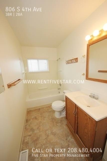 House for rent at 806 S 4th Ave, Pocatello, ID 83201