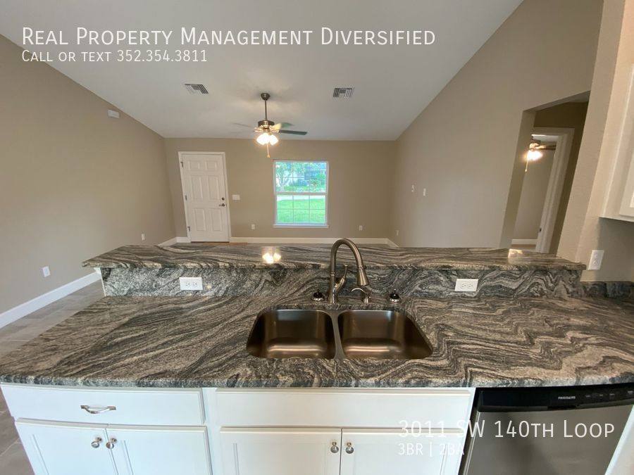 House for rent at 3011 SW 140th Loop, Ocala, FL 34473