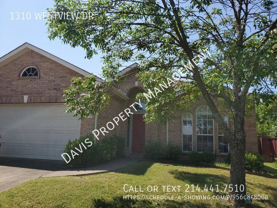 House for rent at 1310 Westview Dr, Garland, TX 75040