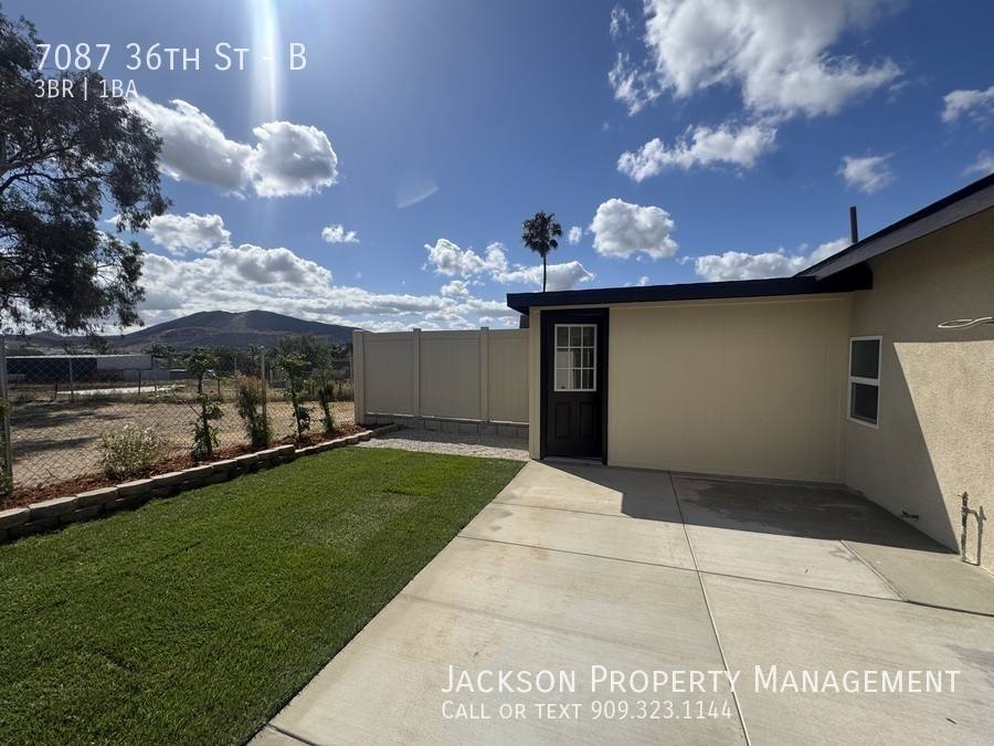 House for rent at 7087 36th St #B, Jurupa Valley, CA 92509