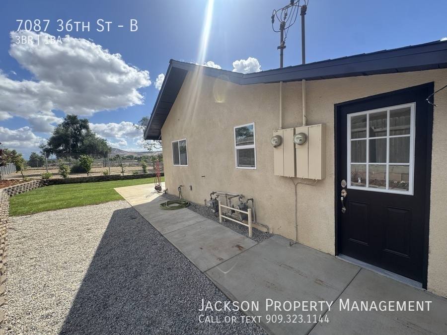 House for rent at 7087 36th St #B, Jurupa Valley, CA 92509