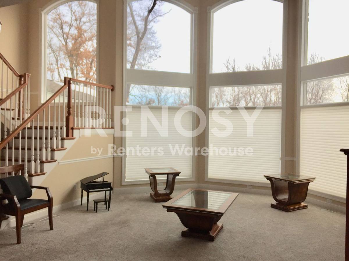 House for rent at 2470 Arnold Palmer Dr, Minneapolis, MN 55449