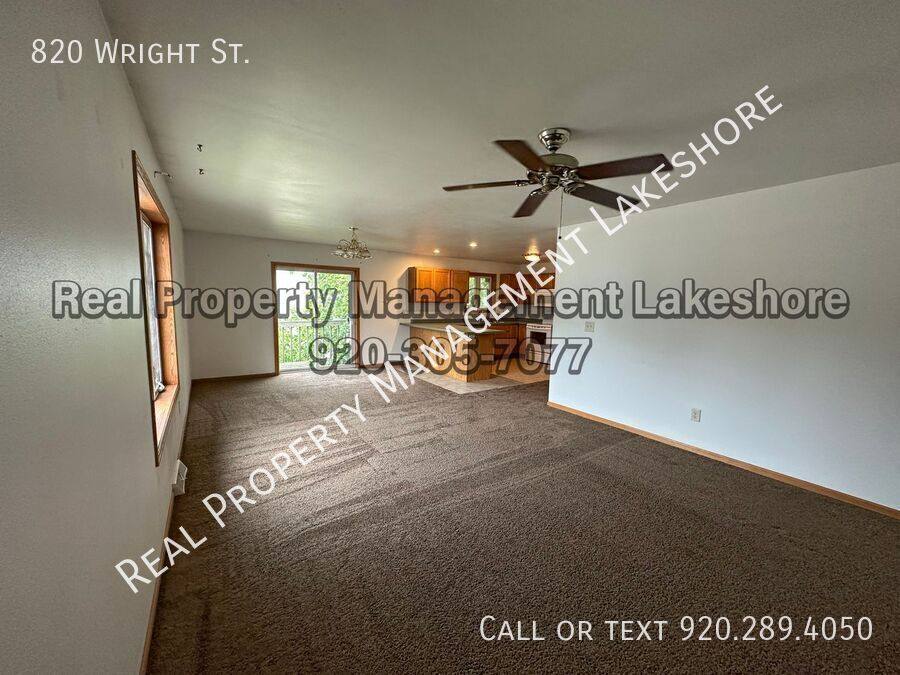 House for rent at 820 Wright St, Oshkosh, WI 54901