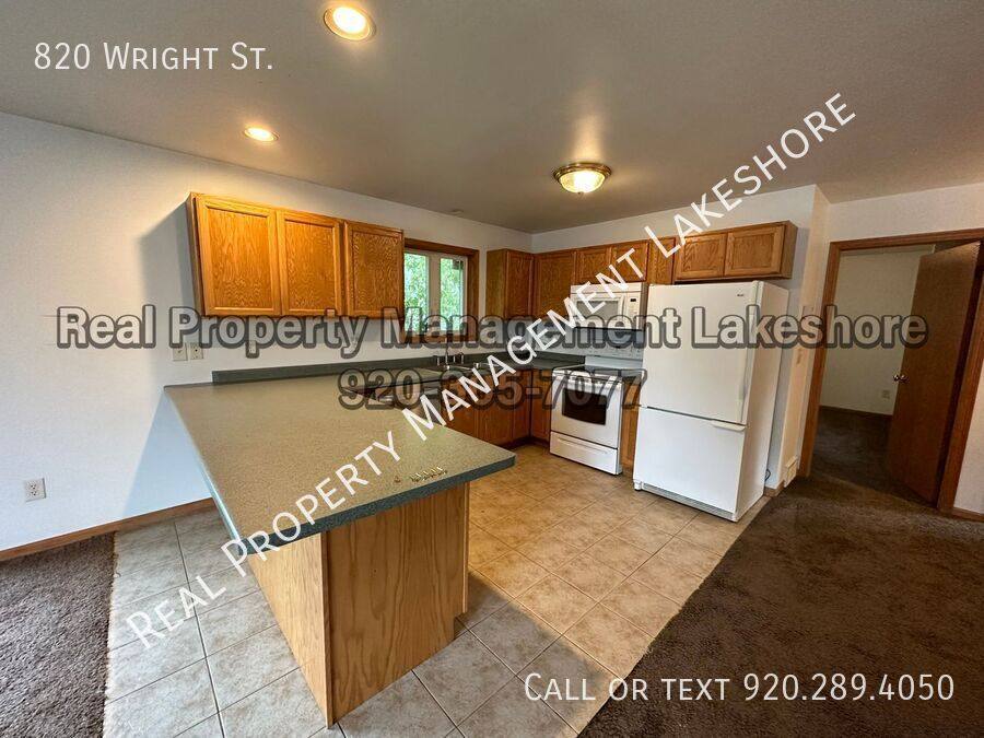 House for rent at 820 Wright St, Oshkosh, WI 54901