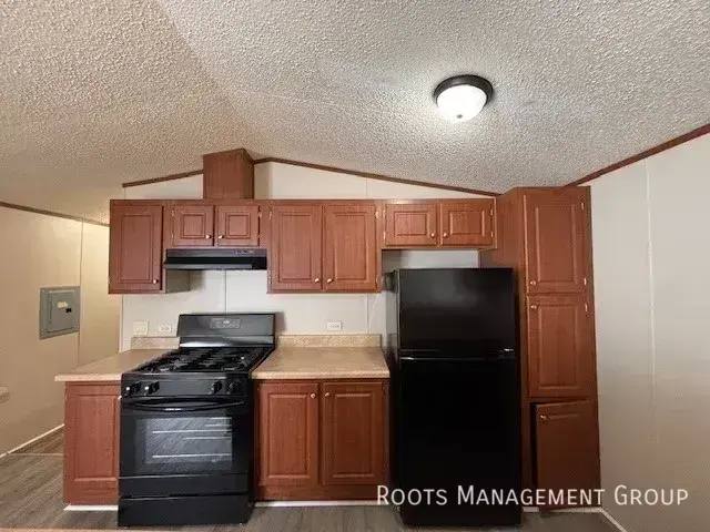 Apartment for rent at 2220 Dunkelburg Rd #910, Fort Wayne, IN 46819