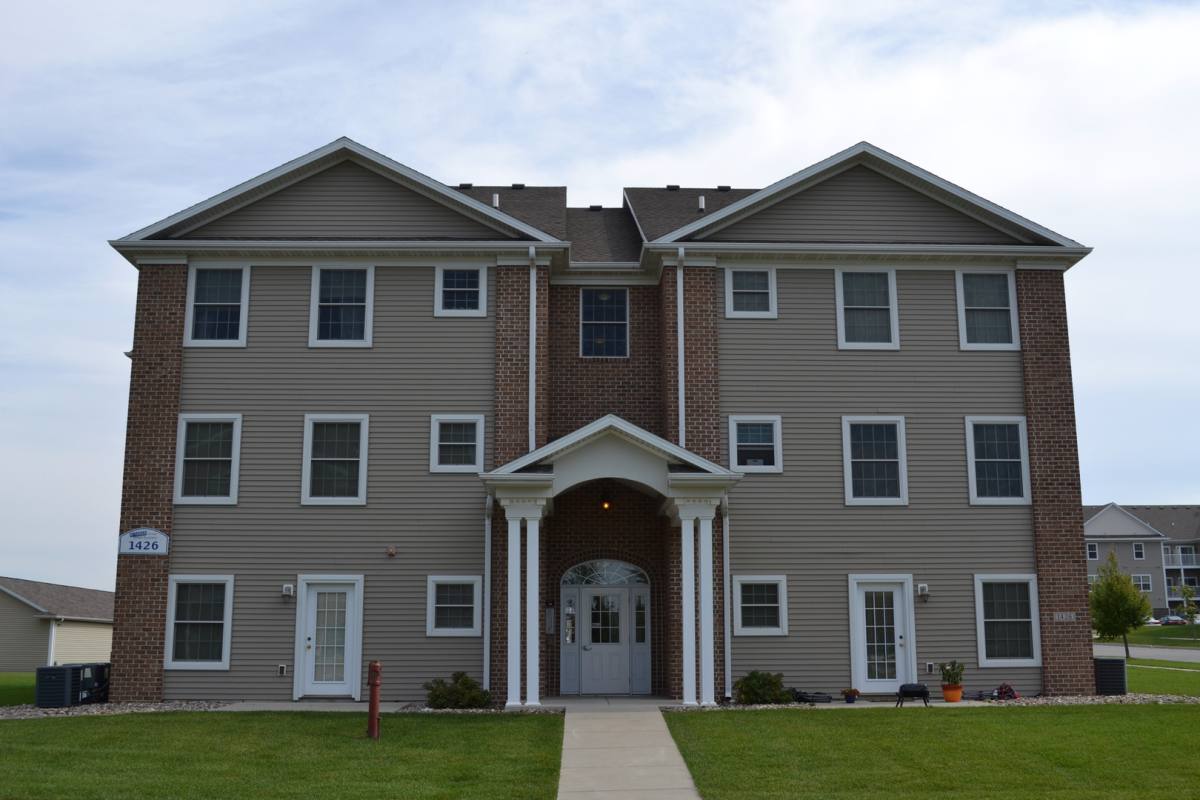 Apartment for rent at 1426 Mayfield, Ames, IA 50014
