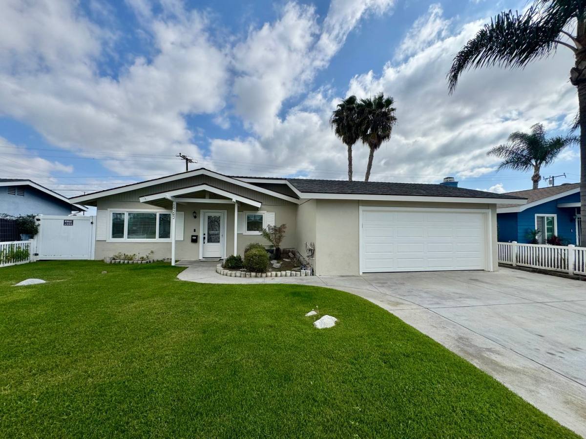 House for rent at 19282 Salmon Lane, Huntington Beach, CA 92646