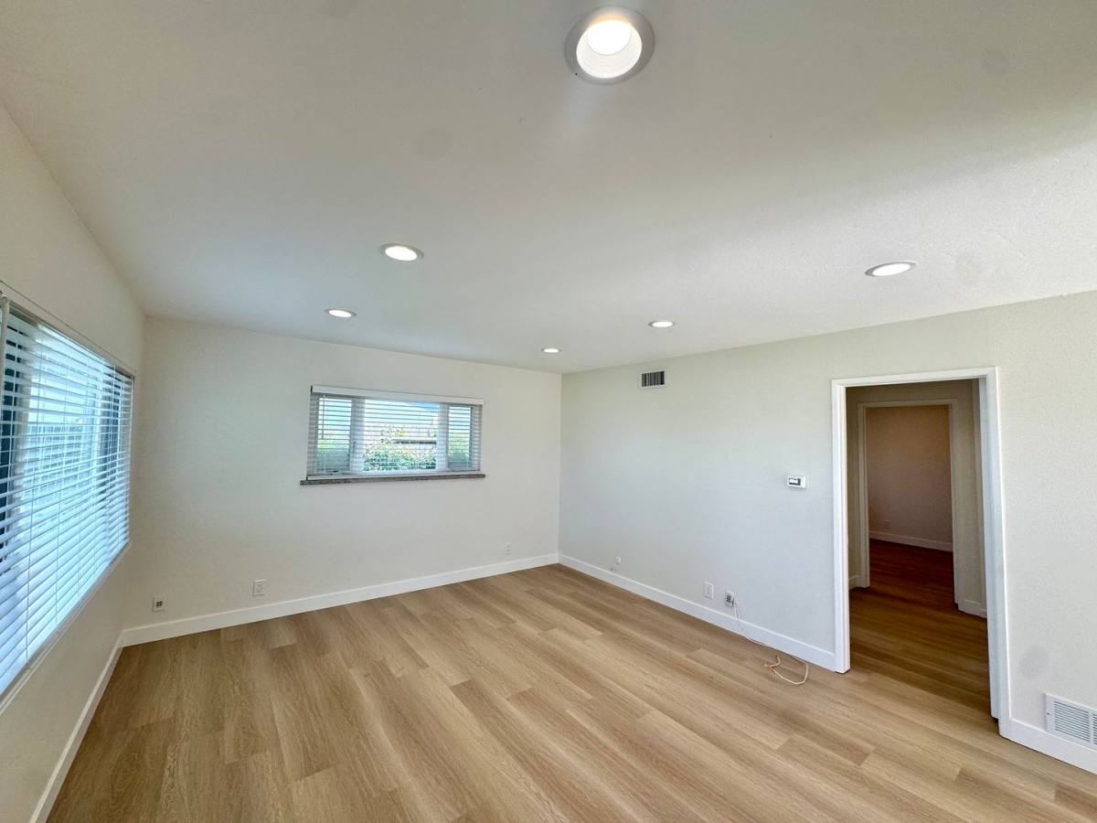House for rent at 19282 Salmon Lane, Huntington Beach, CA 92646