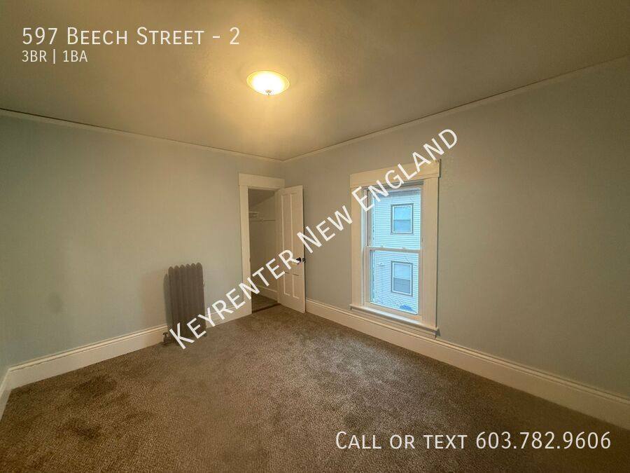 Apartment for rent at 597 Beech St #2, Manchester, NH 03104