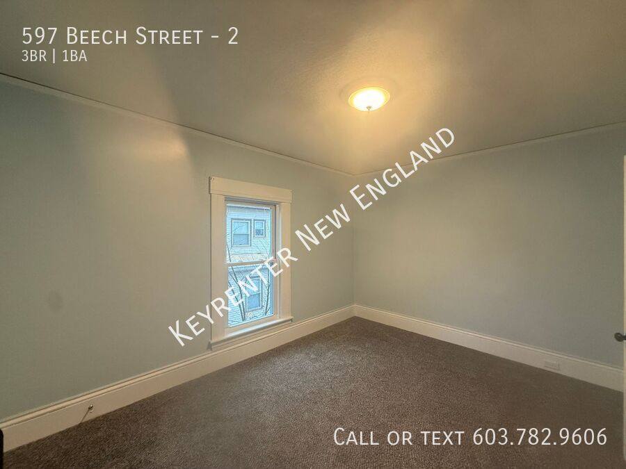 Apartment for rent at 597 Beech St #2, Manchester, NH 03104