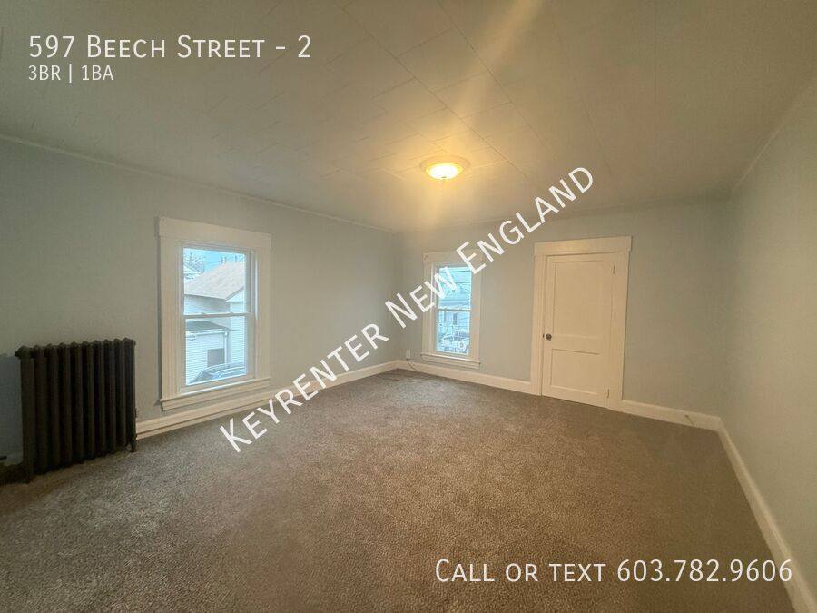 Apartment for rent at 597 Beech St #2, Manchester, NH 03104