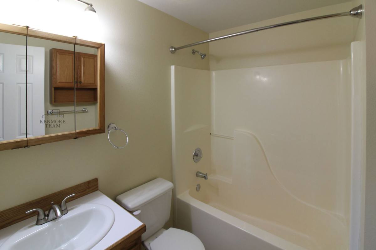House for rent at 4731 Hibiscus St, West Richland, WA 99353
