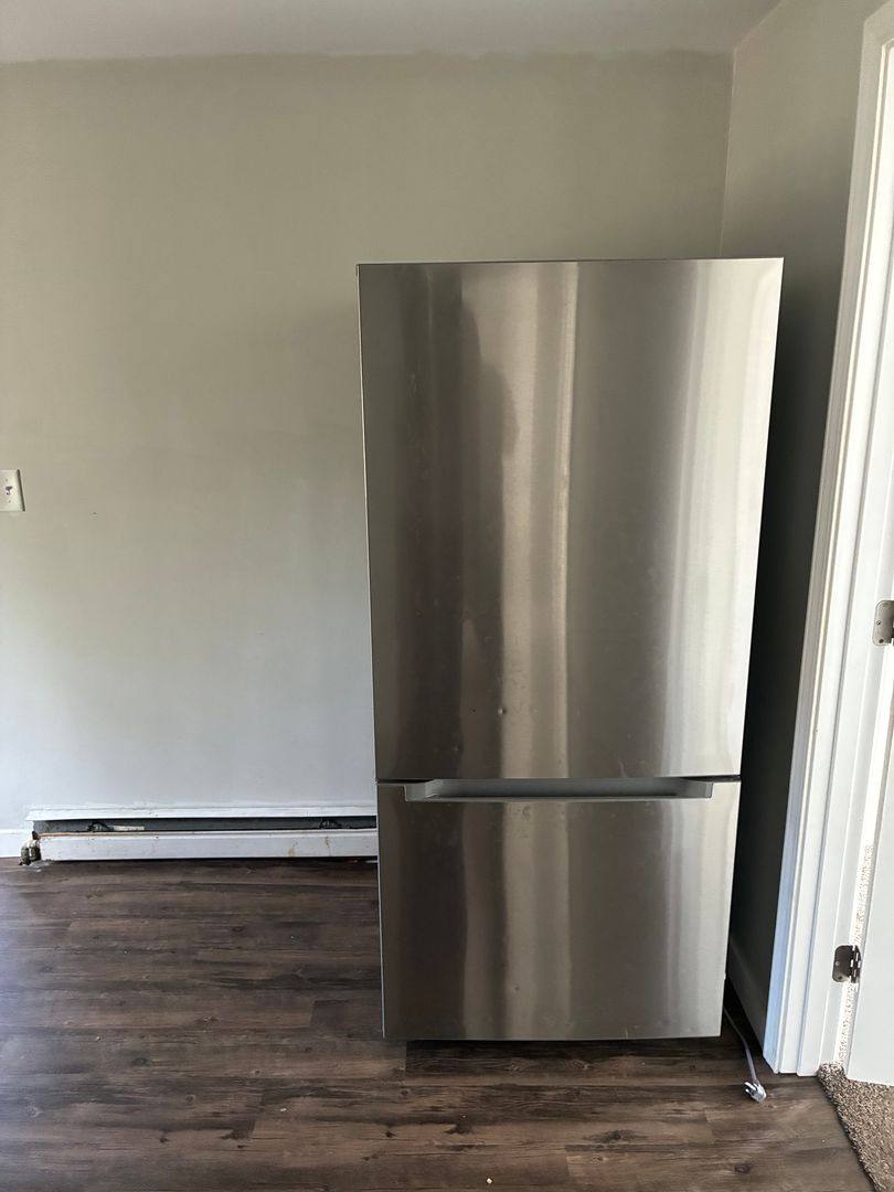 Apartment for rent at 2410 W 45th Ave, Gary, IN 46408