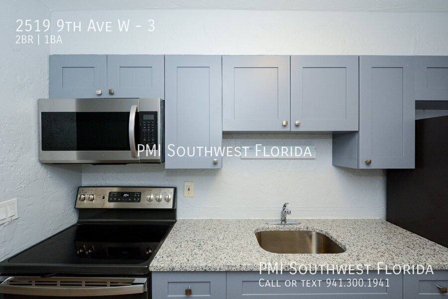 Apartment for rent at 2519 9th Ave W #3, Bradenton, FL 34205