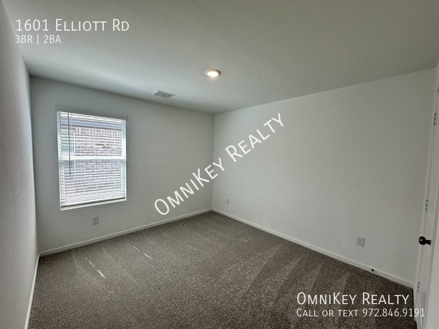 House for rent at 1601 Elliott Rd, Howe, TX 75459