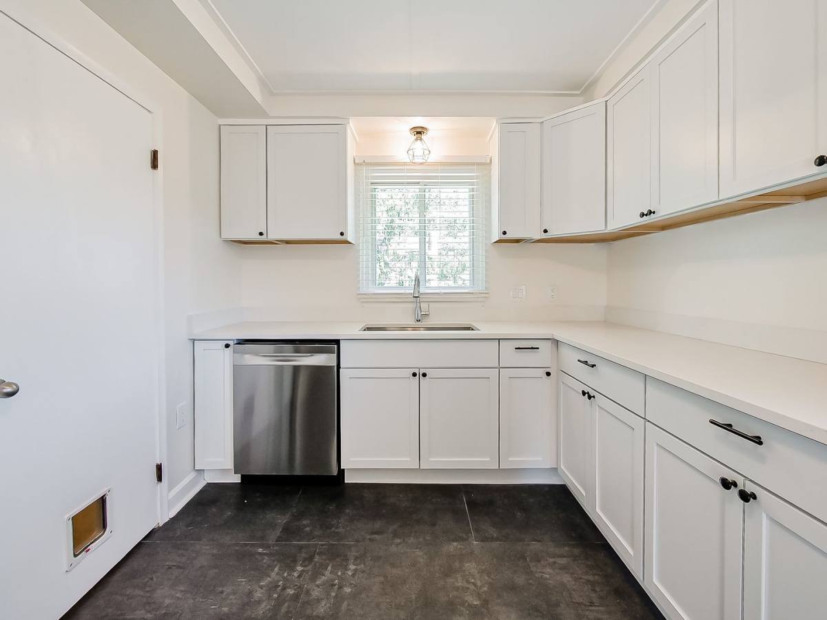 House for rent at 8701 Brookville Rd, Plymouth, MI 48170
