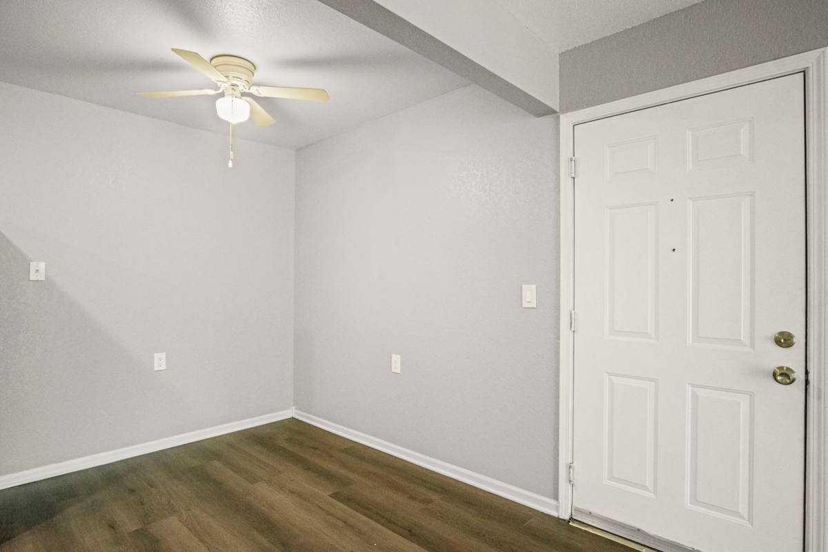Apartment for rent at 605 Cameron Villa Dr, Cameron, MO 64429