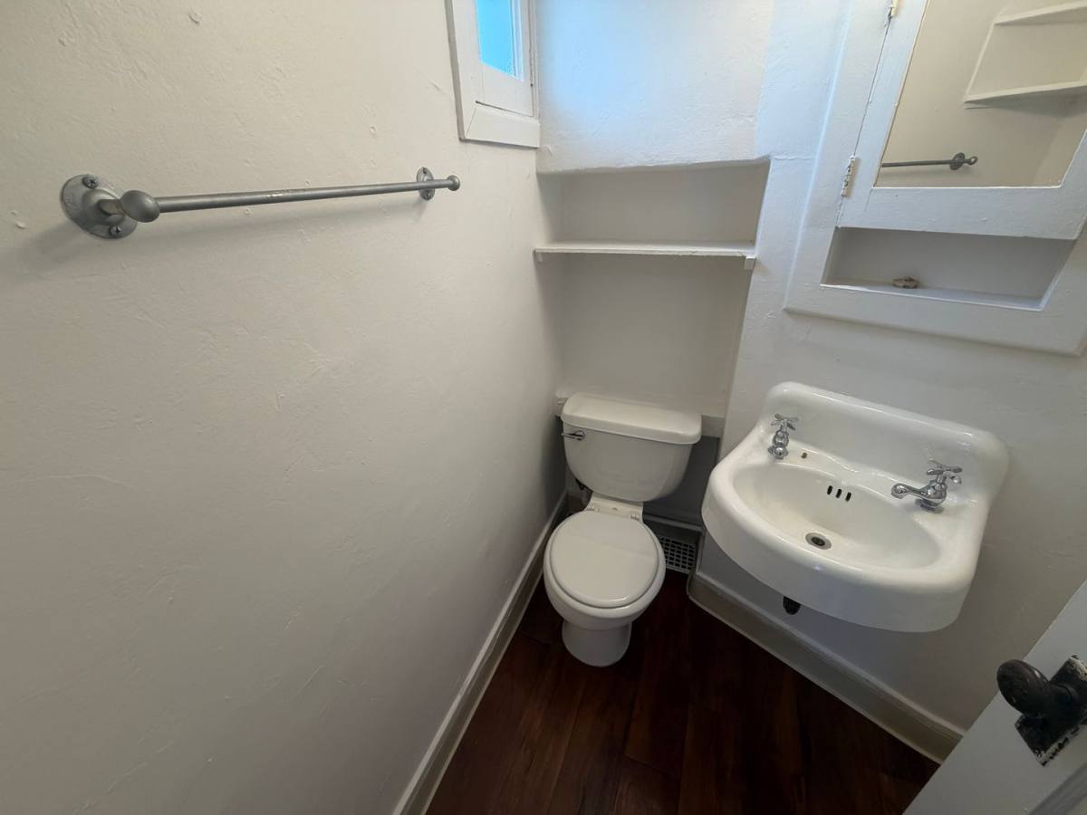Apartment for rent at 1028 W Augusta Ave, Spokane, WA 99205