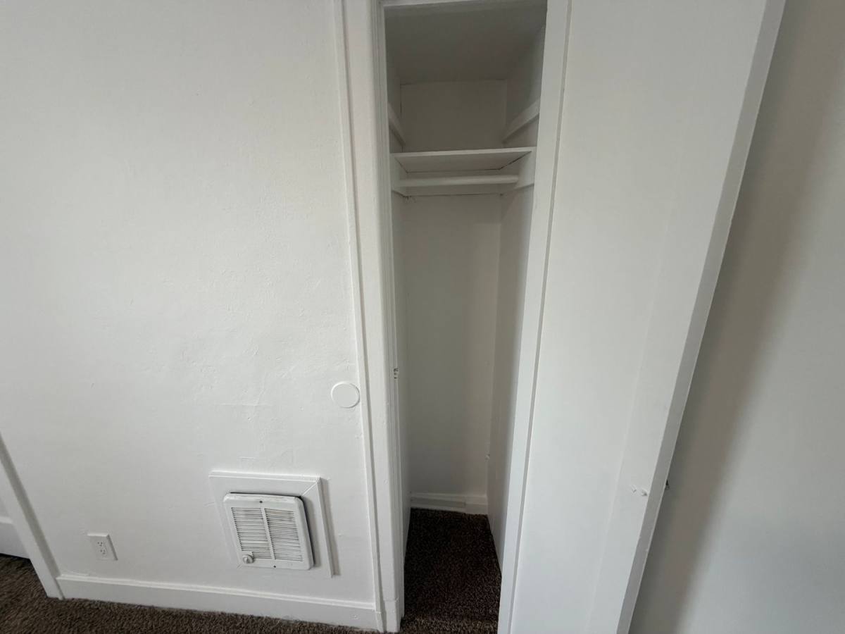 Apartment for rent at 1028 W Augusta Ave, Spokane, WA 99205