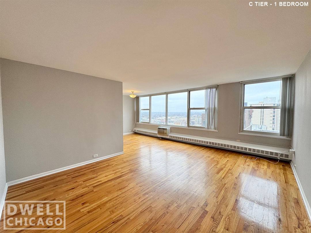 Apartment for rent at 5650 N Sheridan Rd, Chicago, IL 60660