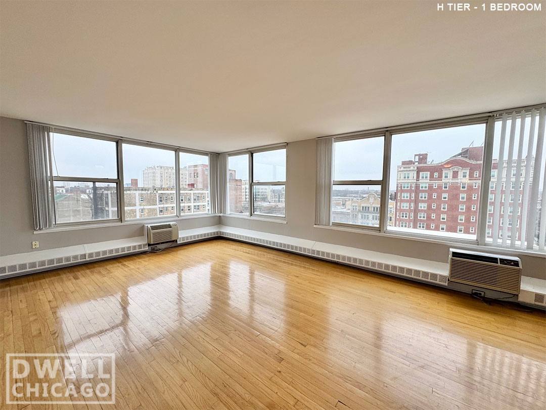 Apartment for rent at 5650 N Sheridan Rd, Chicago, IL 60660