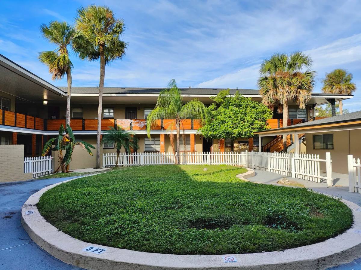 Apartment for rent at 5548 Playa Way, Jacksonville, FL 32211