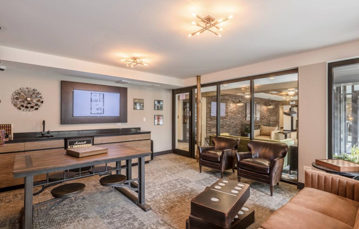 Apartment for rent at 5536 N Sheridan Rd, Chicago, IL 60640