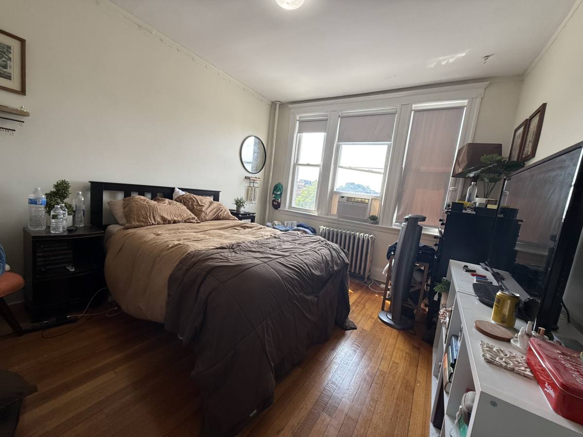 Apartment for rent at 1638 Commonwealth Ave #14, Brighton, MA 02135