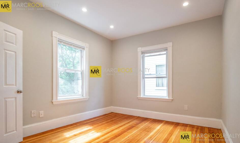 House for rent at 164 Hyde Park Ave, Jamaica Plain, MA 02130