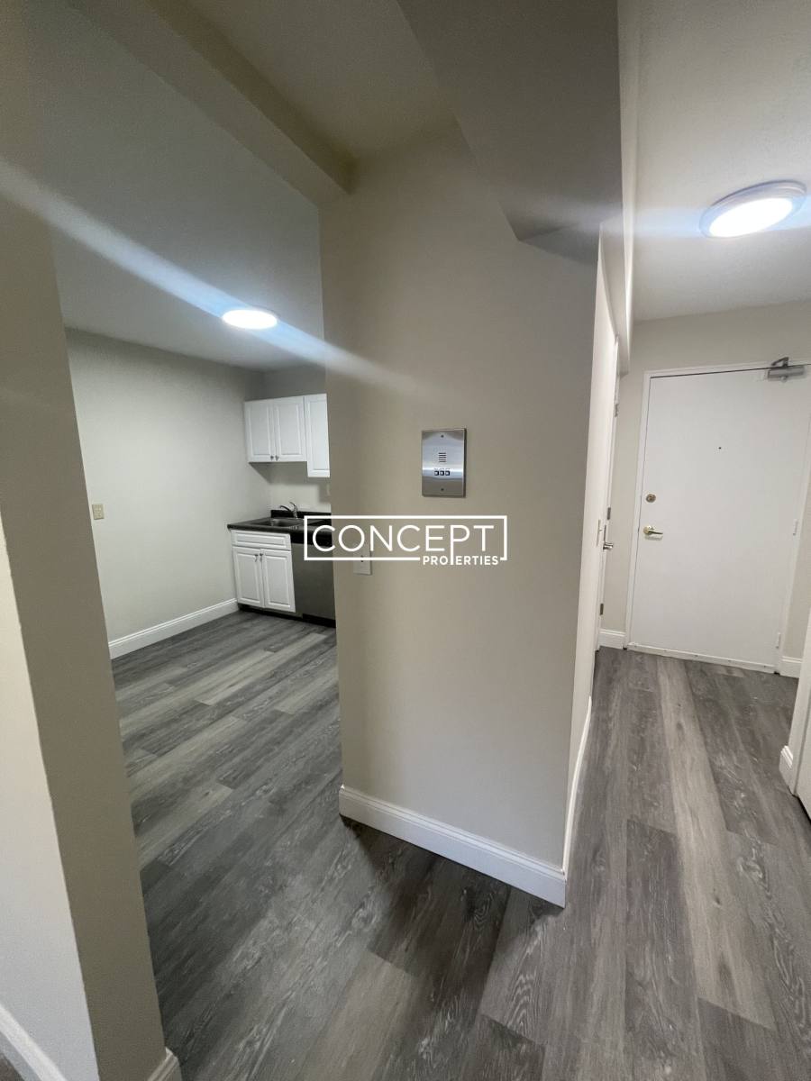 Apartment for rent at 1 Canton Rd, Quincy, MA 02171