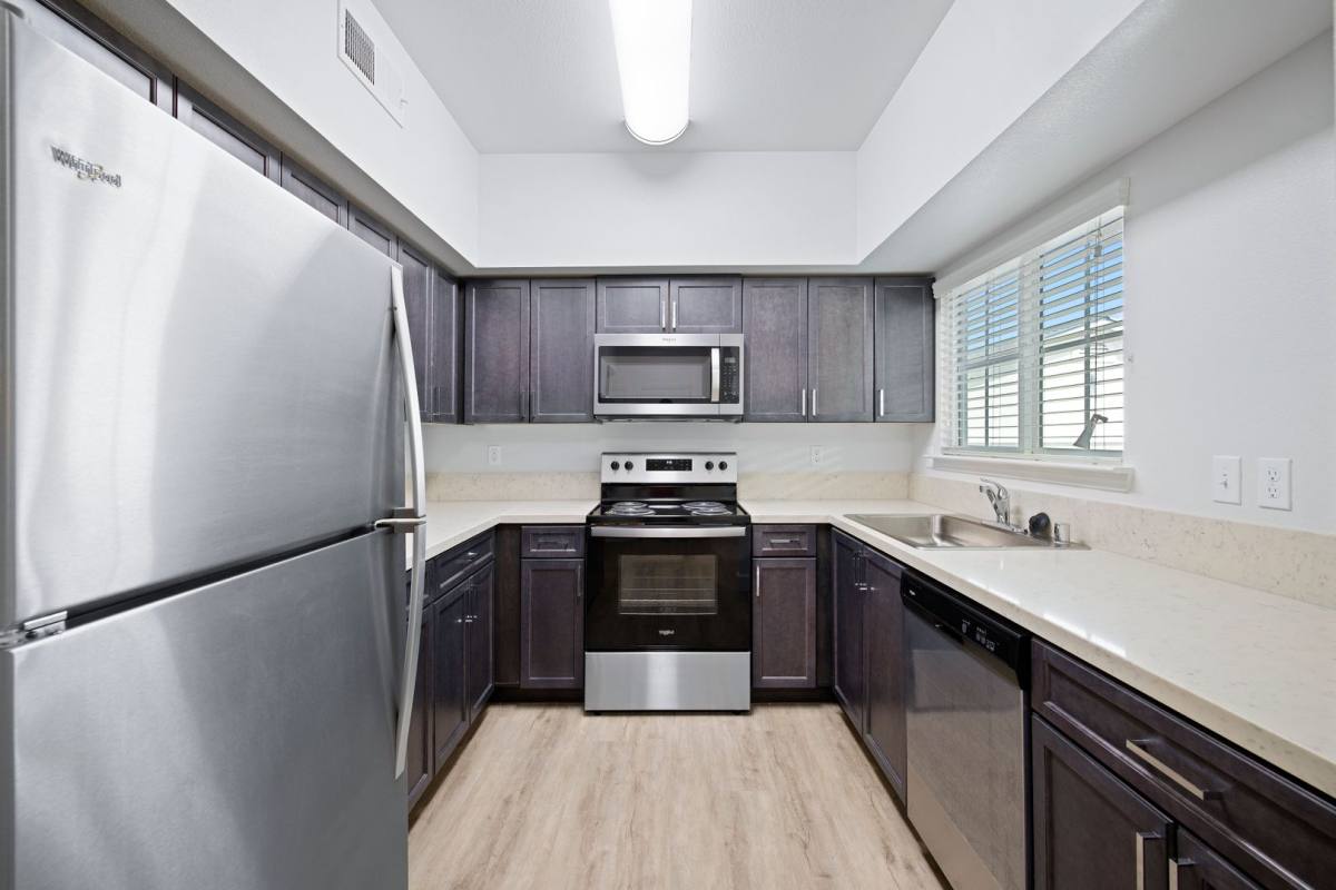 Apartment for rent at 5034 W Bullard Ave, Fresno, CA 93722