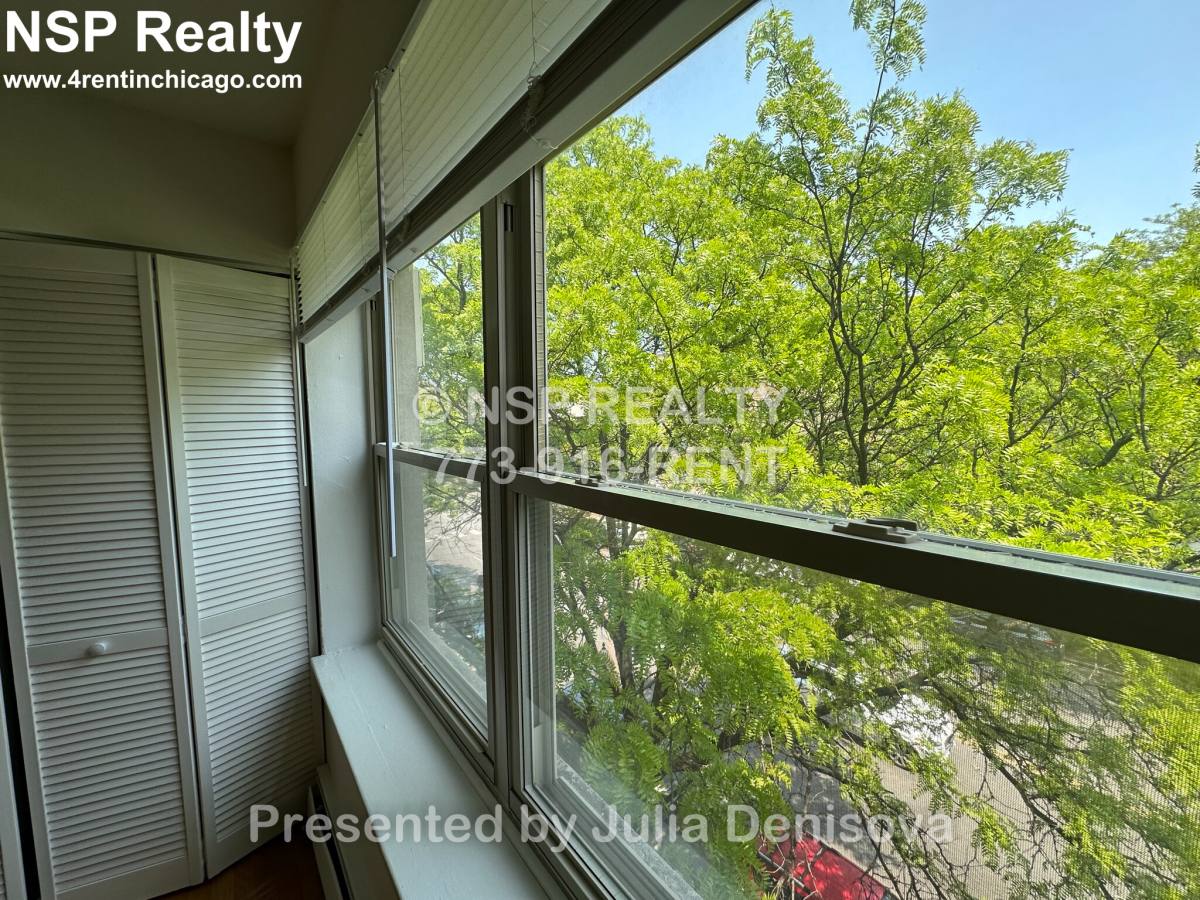 Apartment for rent at 6830 N Sheridan, Chicago, IL 60626