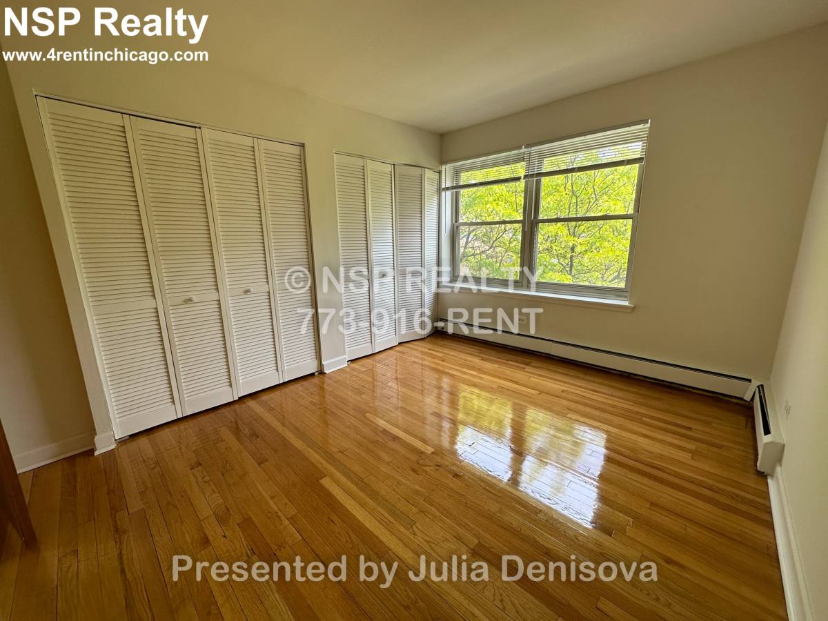 Apartment for rent at 6830 N Sheridan, Chicago, IL 60626