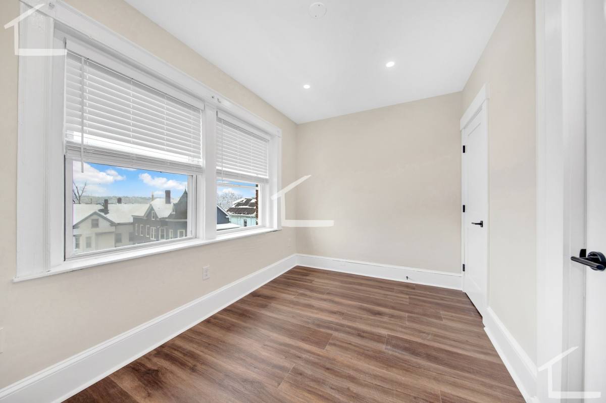 Apartment for rent at 105 School St, Boston, MA 02108