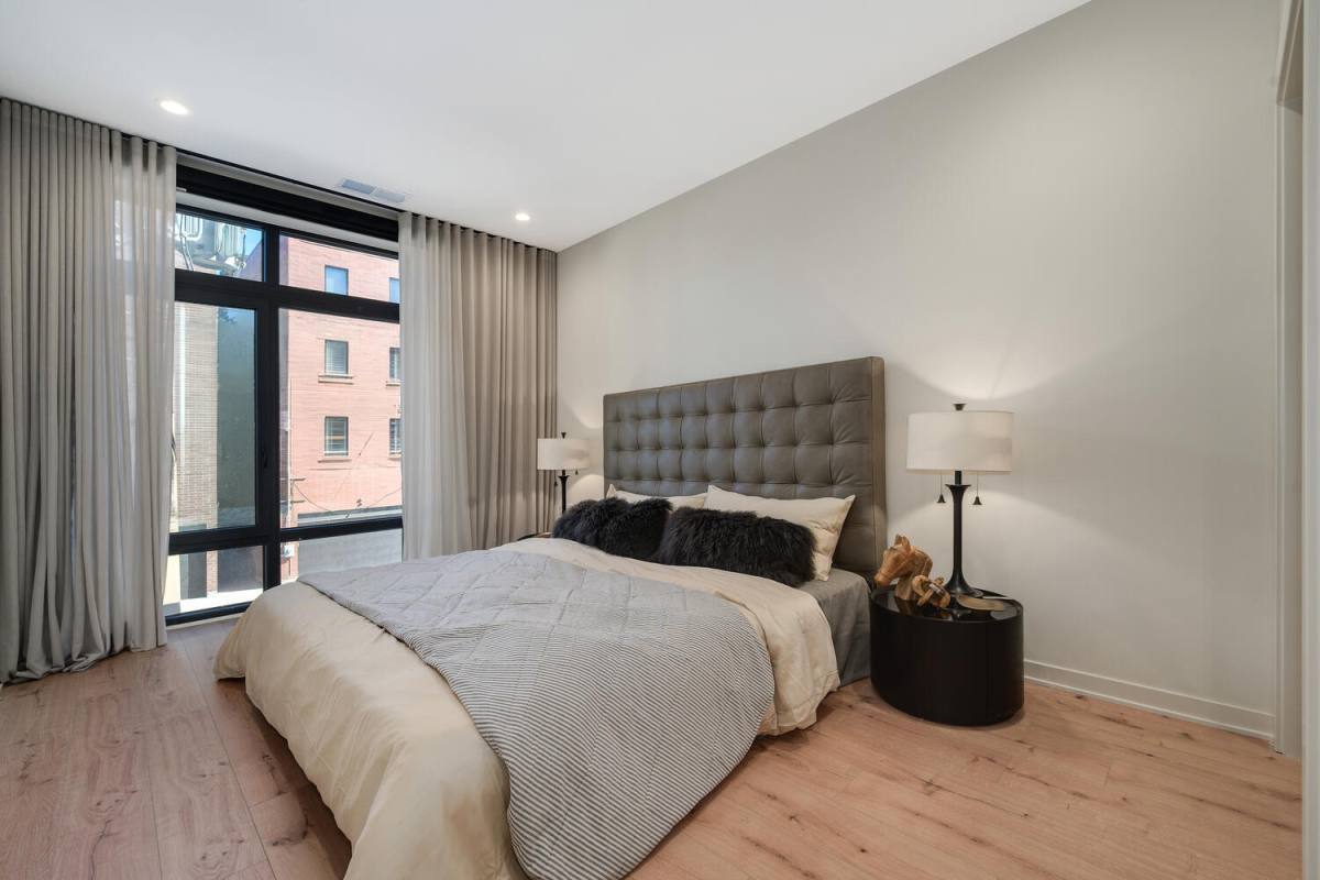 Apartment for rent at 1257 N Ashland Ave, Chicago, IL 60622