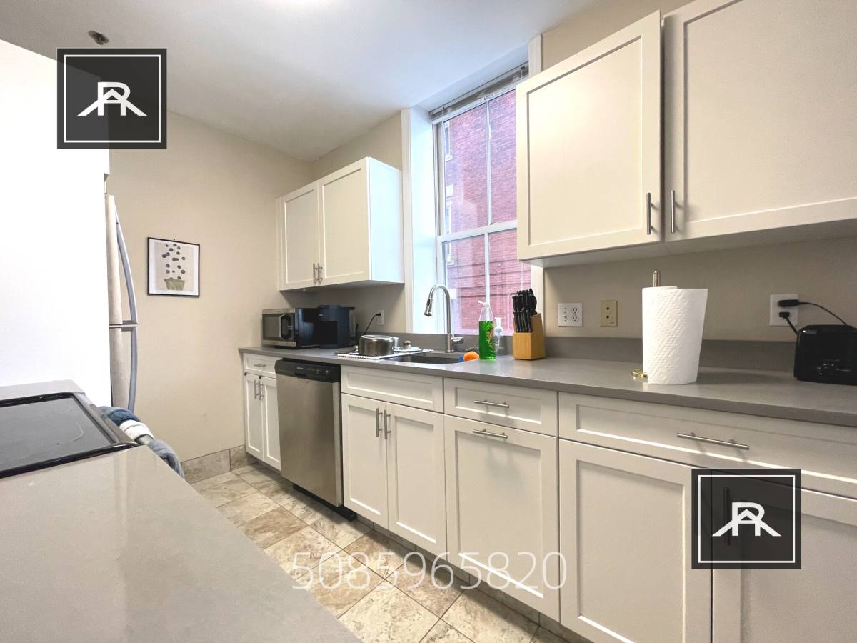Apartment for rent at 6 Davis Ave, Brookline, MA 02445