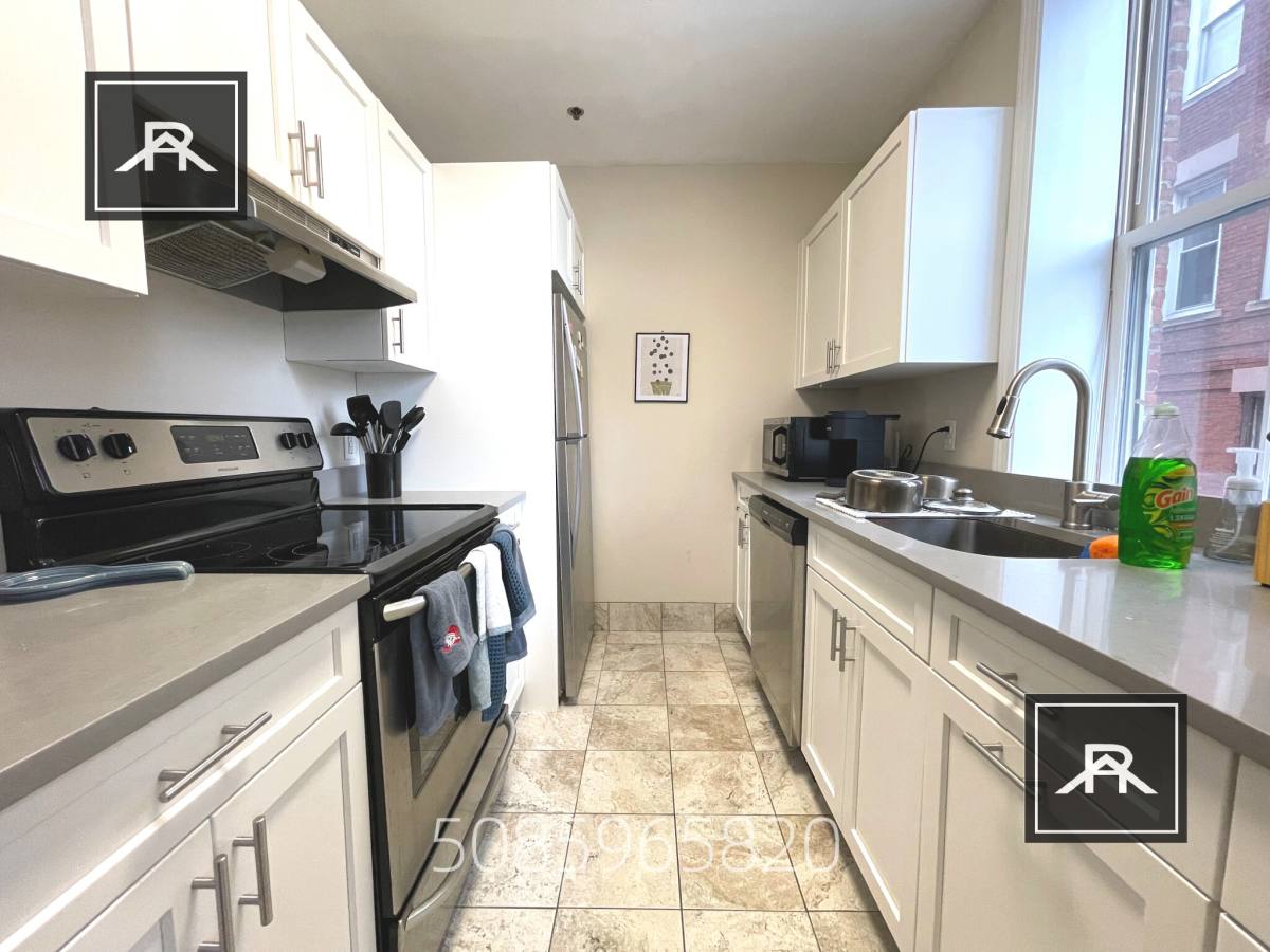 Apartment for rent at 6 Davis Ave, Brookline, MA 02445