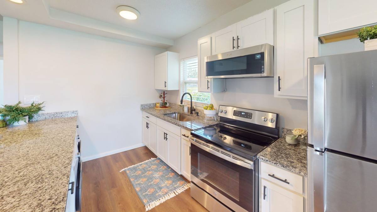 Apartment for rent at 1700 Van Ness St, Orlando, FL 32810