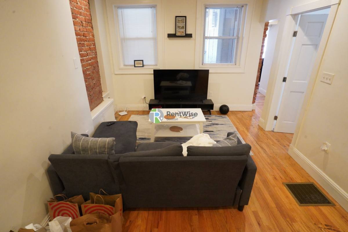 Apartment for rent at 10 Brainerd Rd #22, Allston, MA 02134