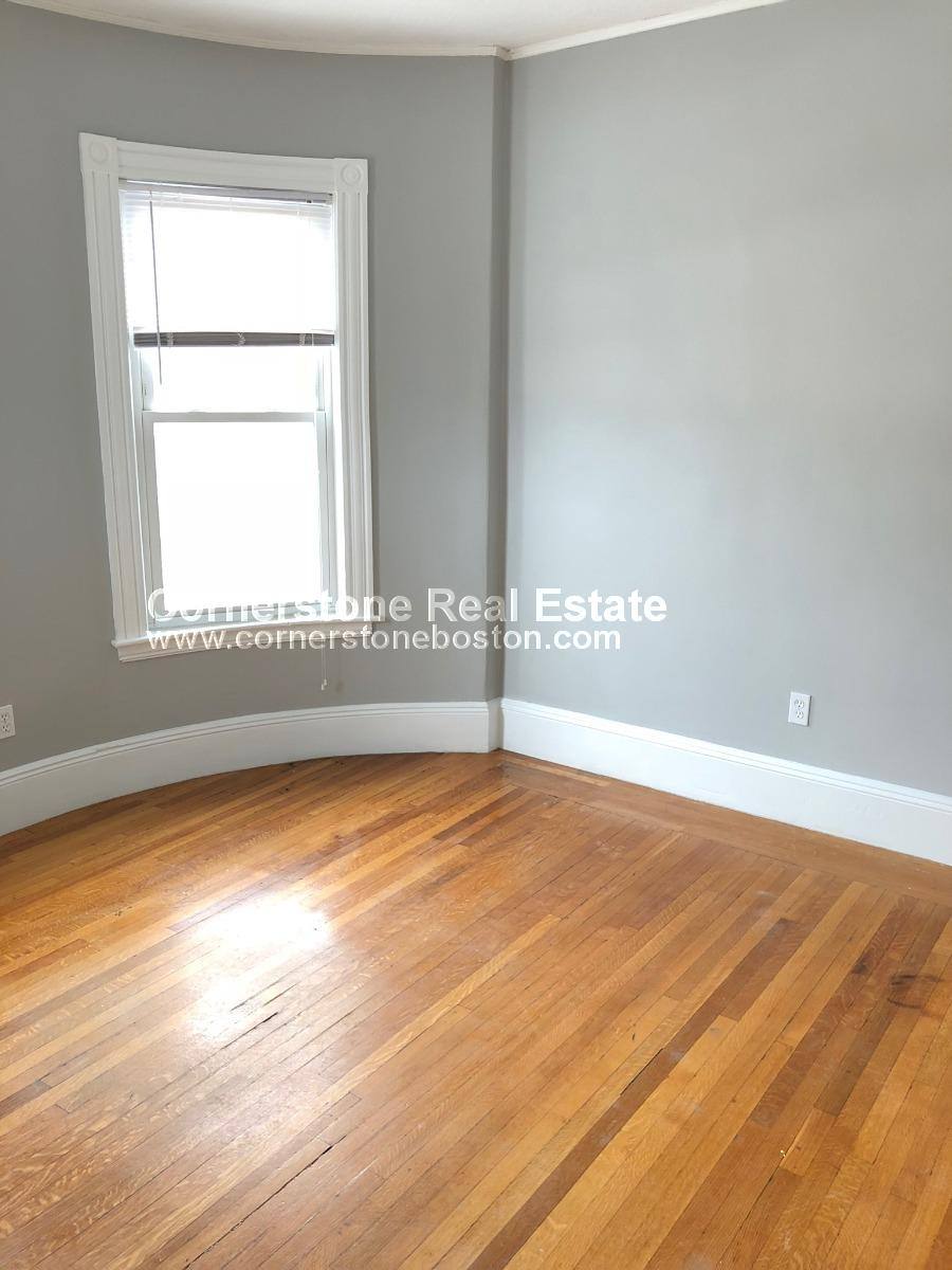 House for rent at 122 Calumet #3, Roxbury Crossing, MA 02120