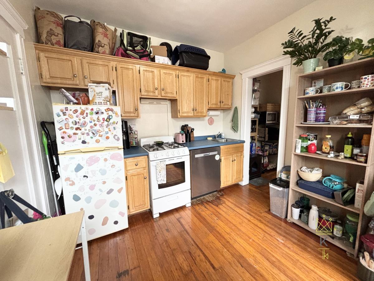 Apartment for rent at 84 Sutherland Rd #11, Brighton, MA 02135