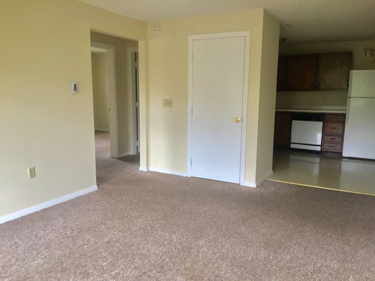 Apartment for rent at 28 Dinan Dr #11, Gardner, MA 01440